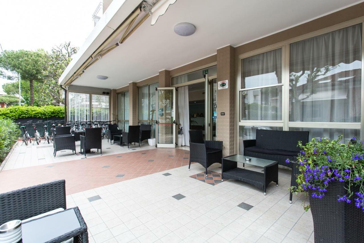 Hotel Cimarosa Riccione Exteriér fotografie